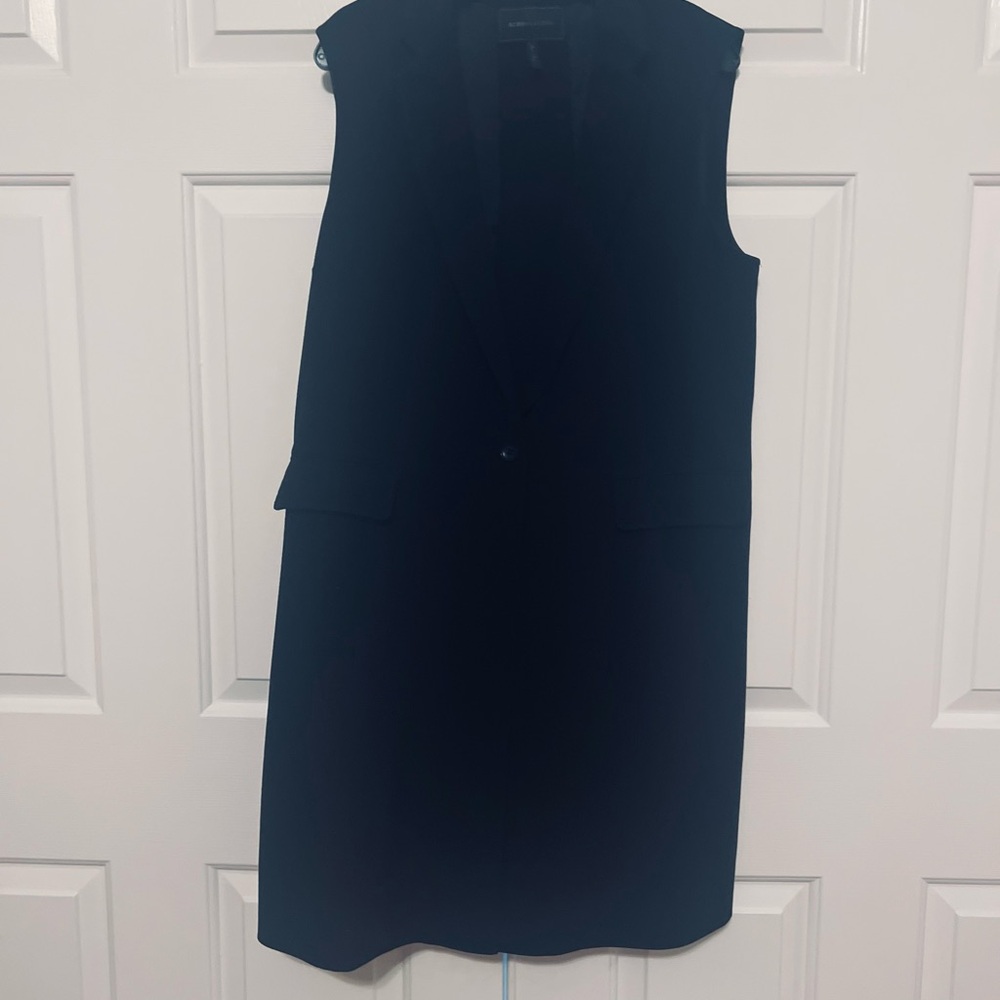 BCBGMaxAzria Classic Black Sleeveless Vest - Size Large